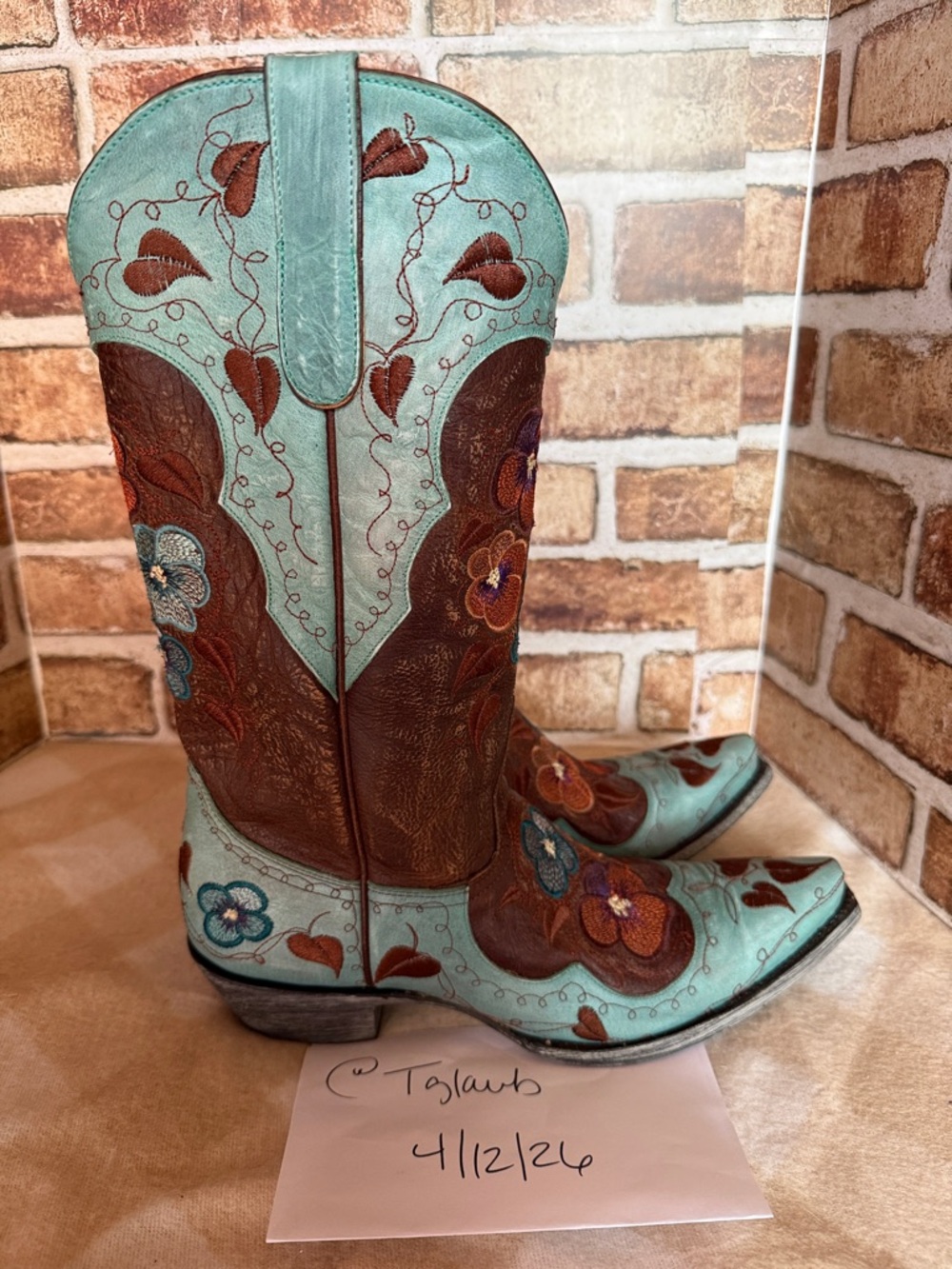 Old Gringo Turquoise and Brown Floral Pansy - Picture 4 of 10